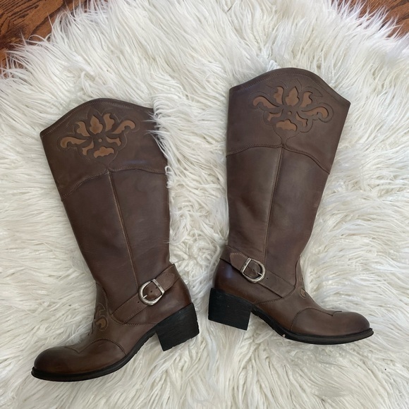 Born Shoes - Born Montana‎ brown leather cut out detail boots size 7